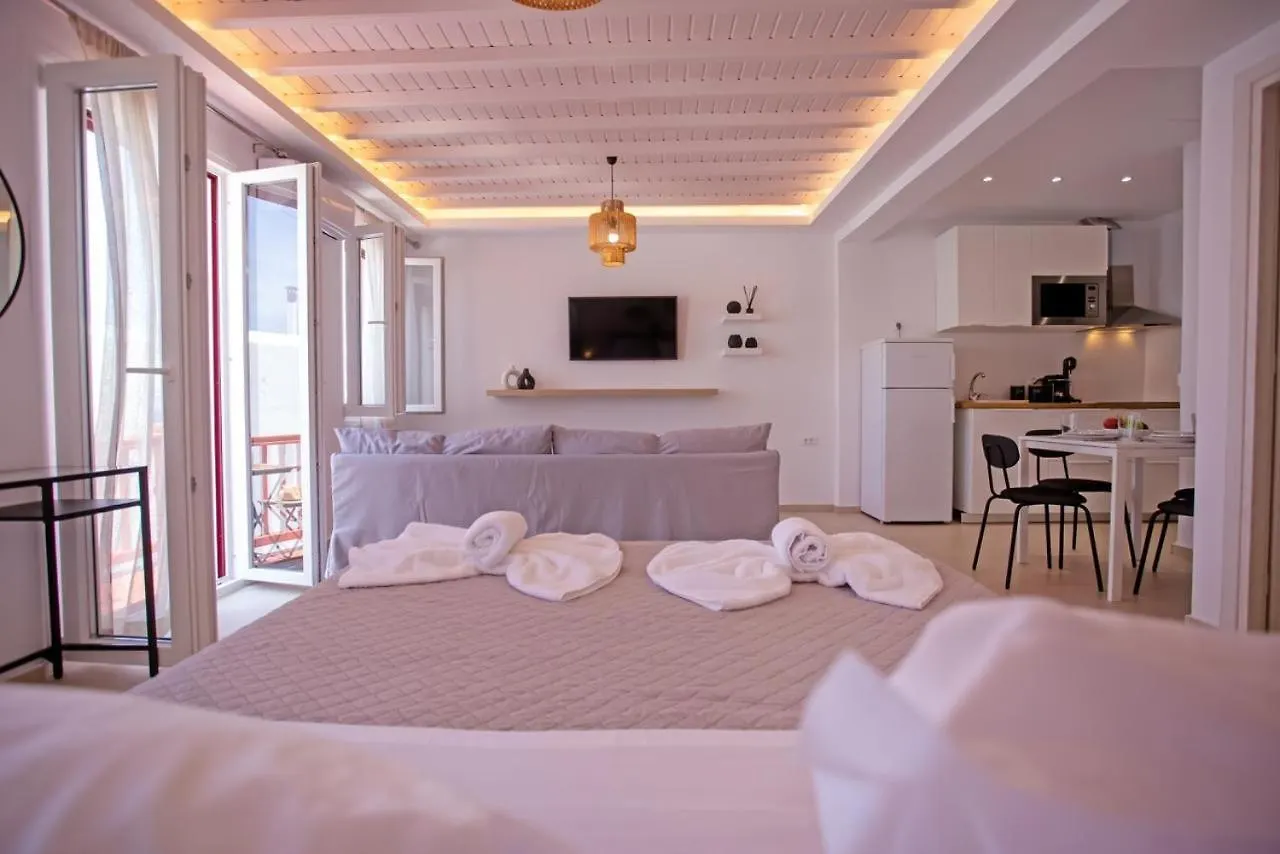 The Lavish Suite Mykonos Town