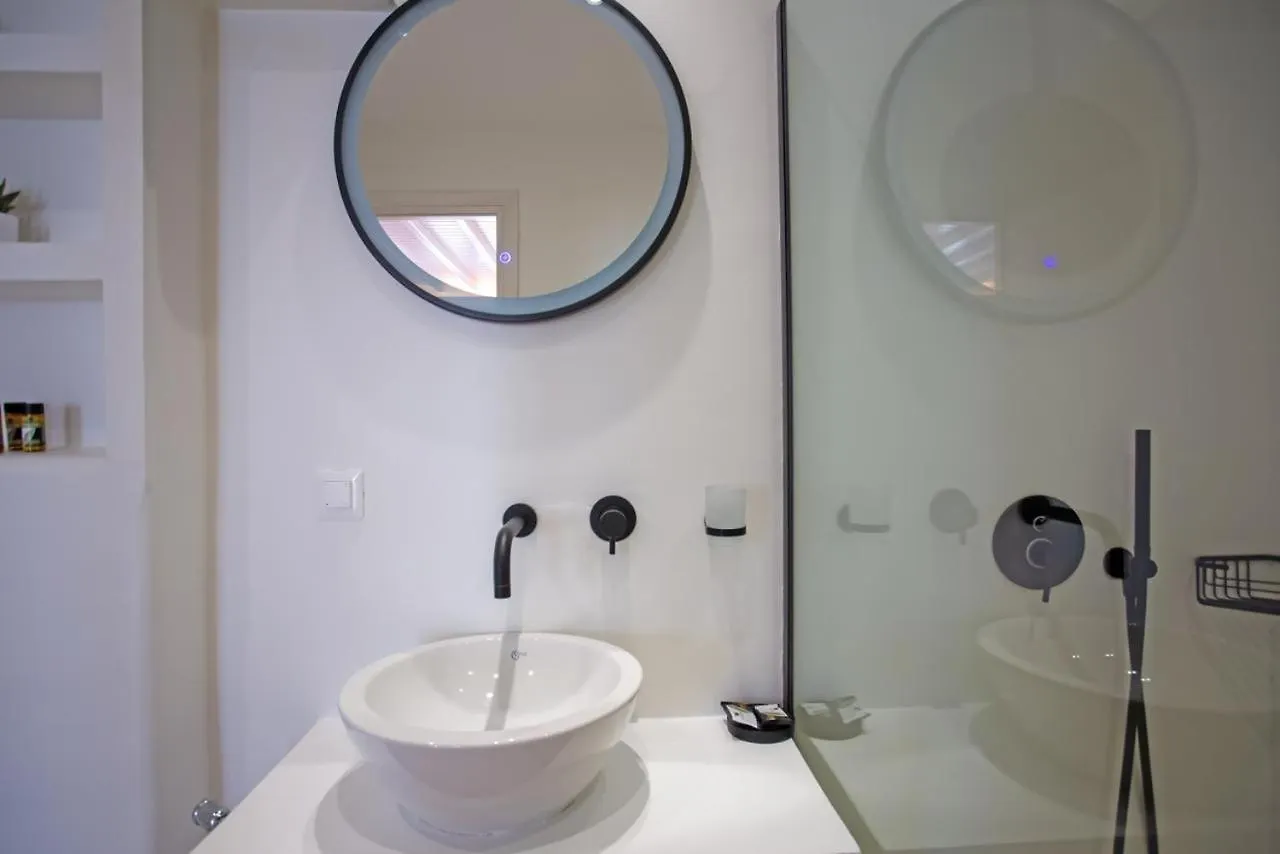 The Lavish Suite Mykonos Town